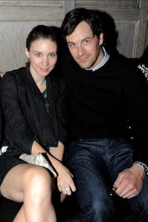 Rooney Mara  Tom Everett Scott